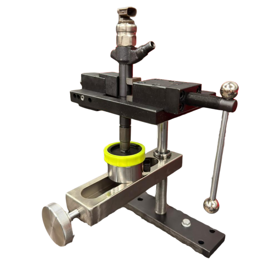 SUPORTE UNIVERSAL PARA INJETORES COMMON RAIL EM BANCADA DE TESTES / KFT20019